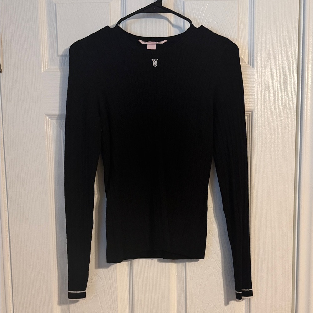 Victoria's Secret Black Long Sleeve Tee